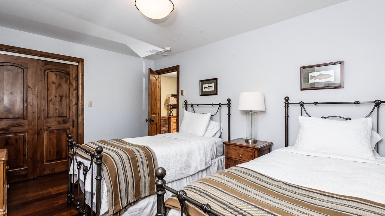 Photo of Bedroom in Woody Creek