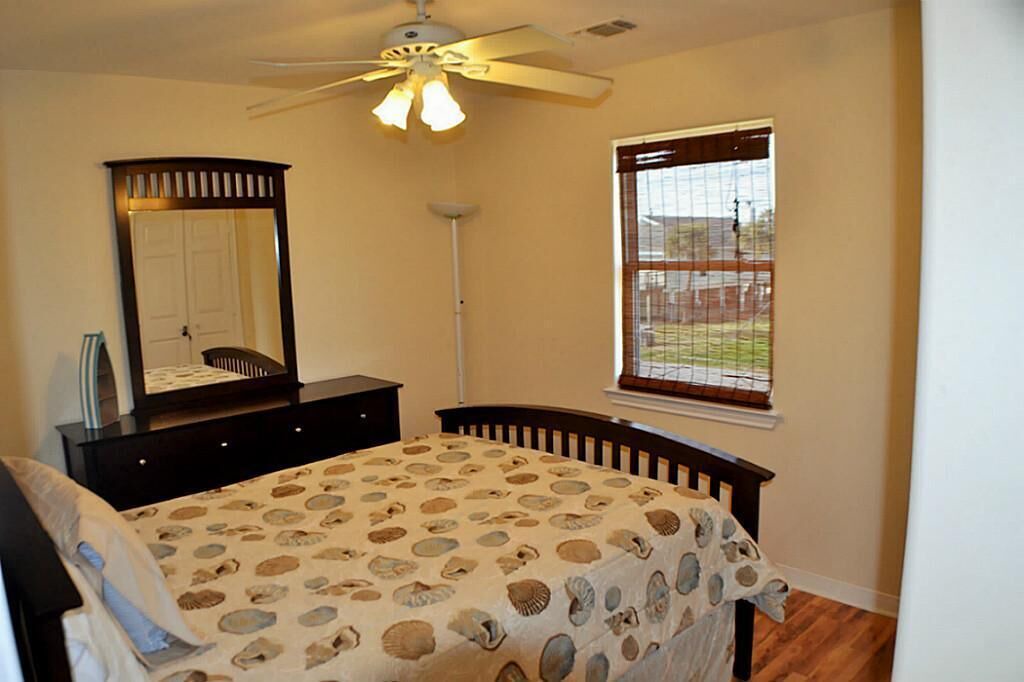 Photo of Bedroom in Jamaica Beach