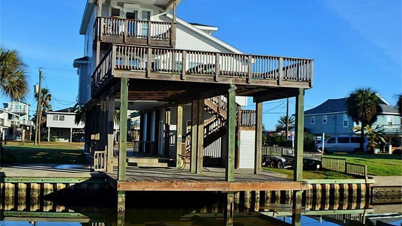 Photo of Outdoor in Jamaica Beach