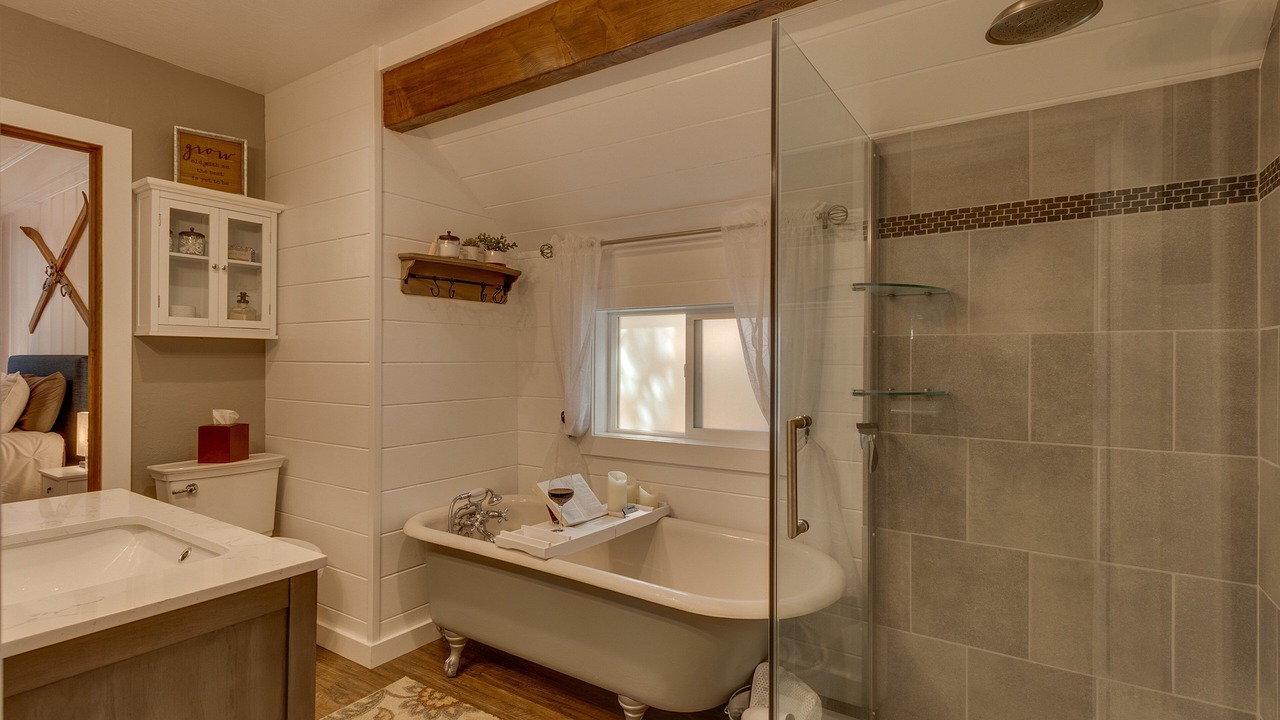 Photo of Bathroom in Tahoma