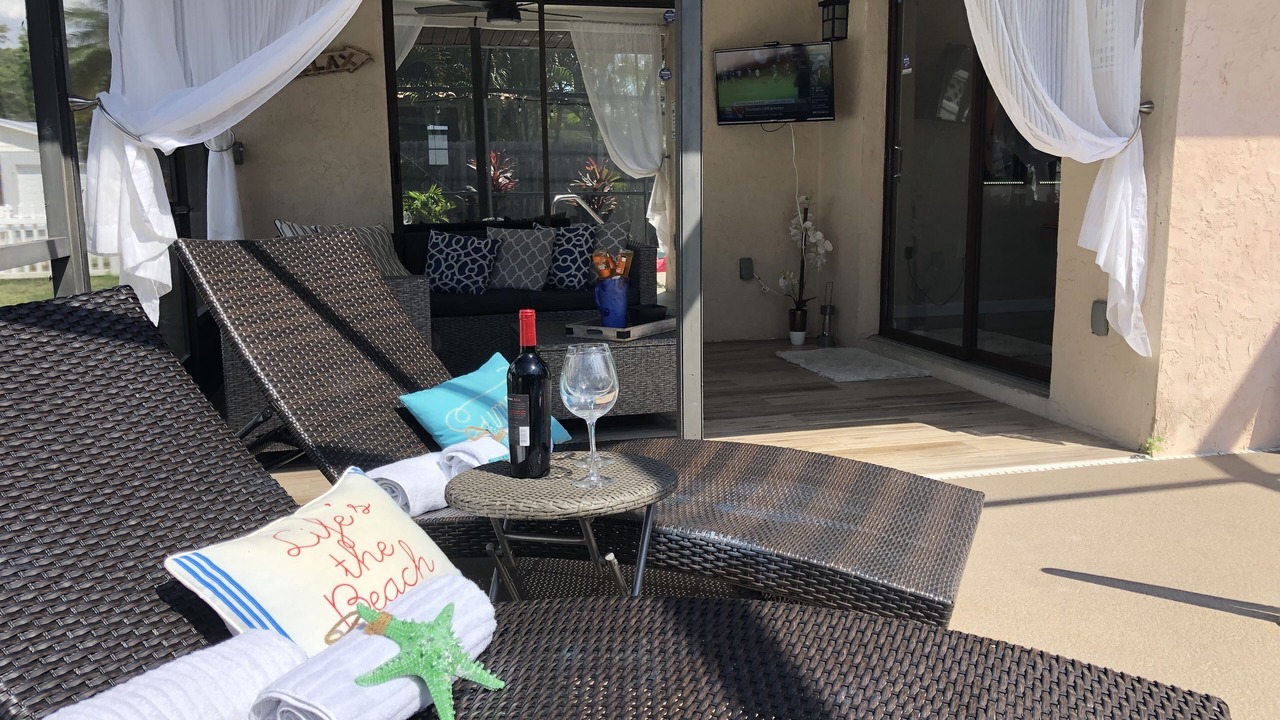 Photo of Patio Balcony in South Venice