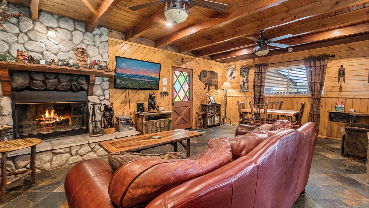 Photo of Livingroom in Big Bear Lake