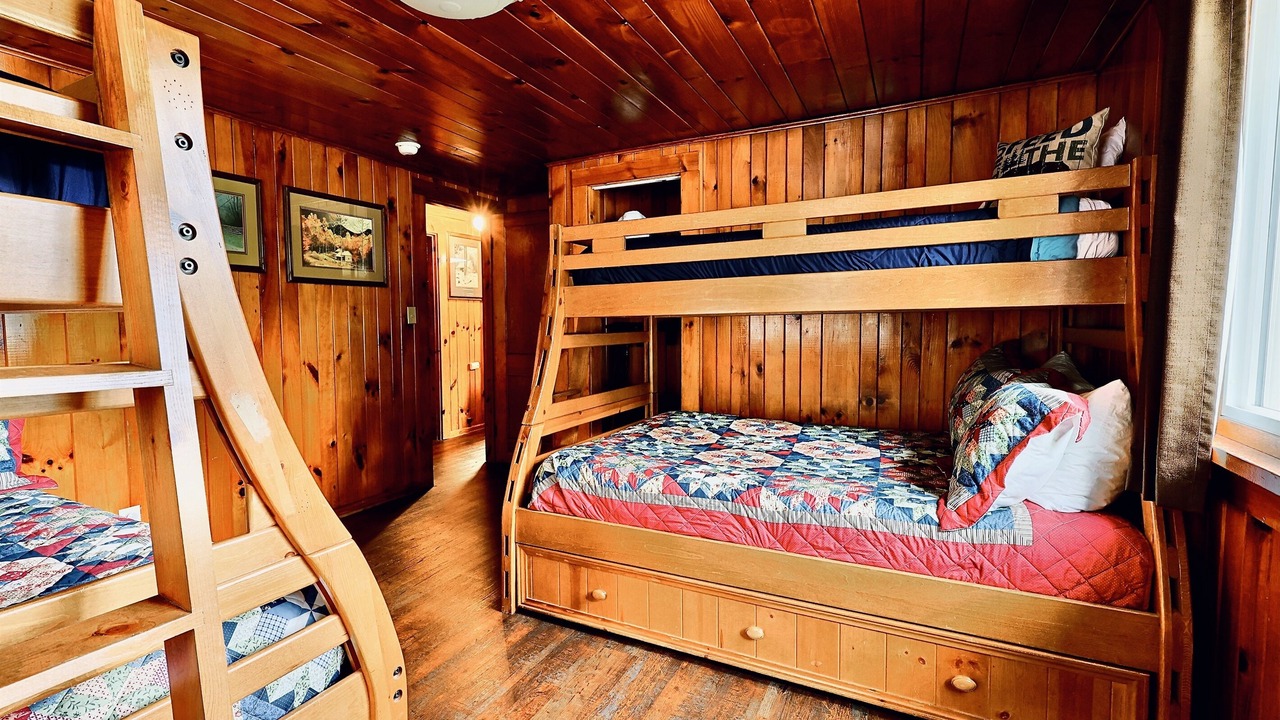 Photo of Bedroom in Gatlinburg