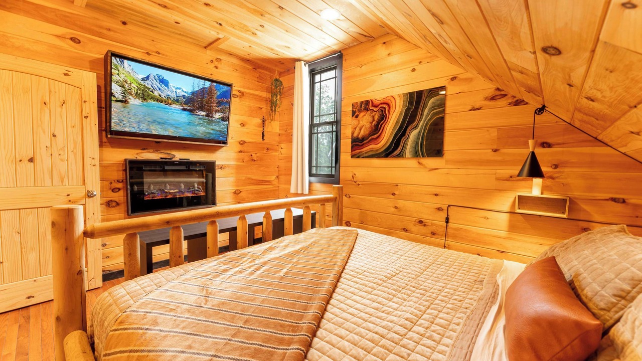 Photo of Bedroom in Bryant