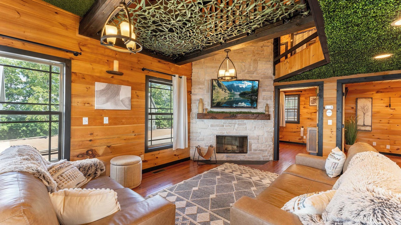 Photo of Livingroom in Bryant