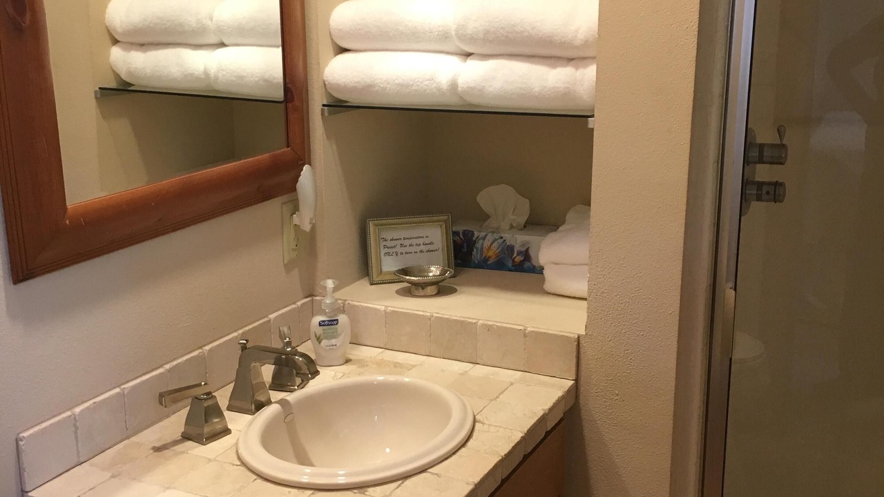 Photo of Bathroom in Holly Lake Ranch