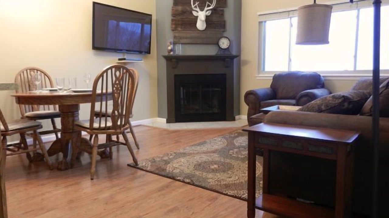 Photo of Bedroom in Chalet Village