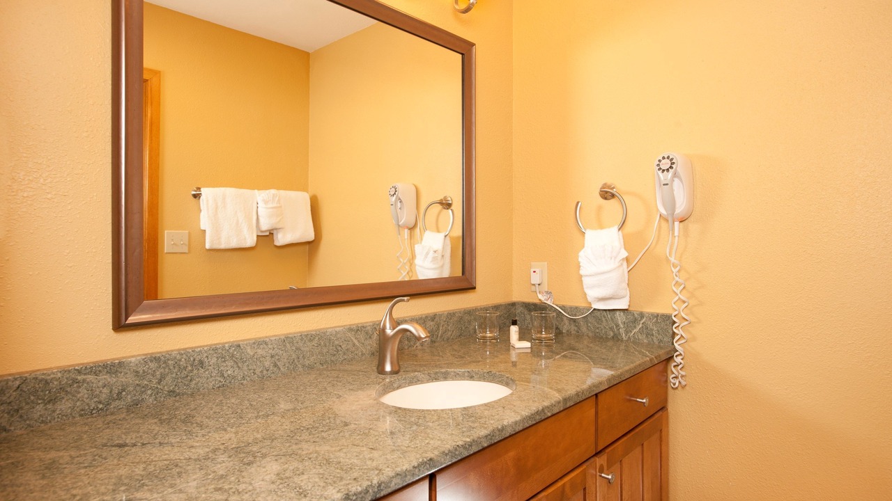 Photo of Bathroom in Mountain House