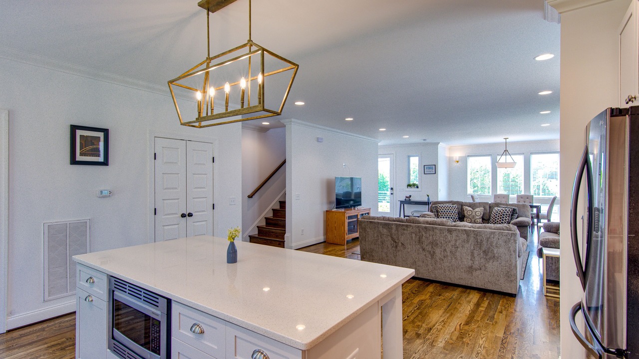 Photo of Livingroom in Urbandale Nations