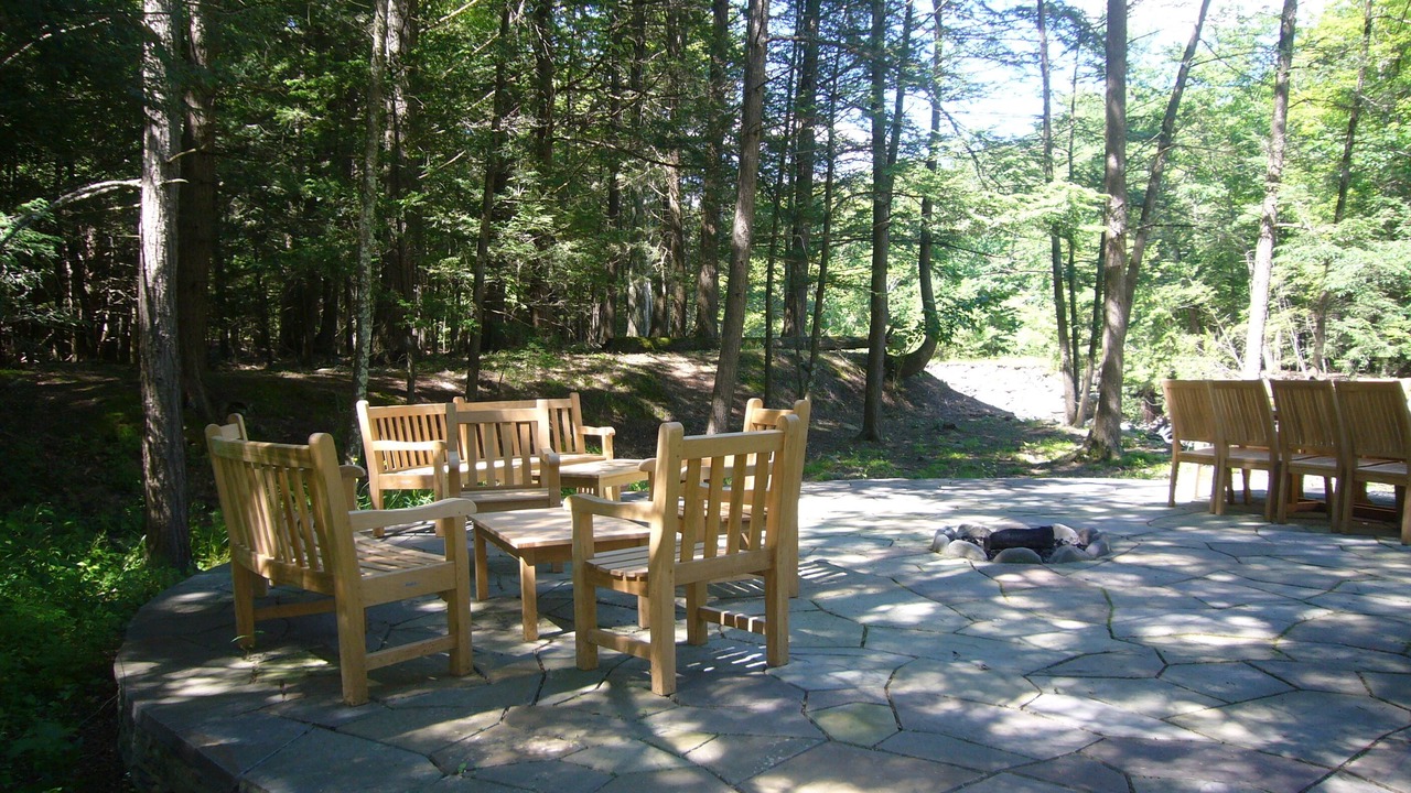 Photo of Others in Lake Hill
