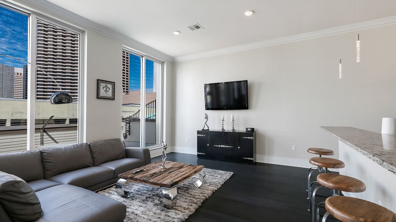 Photo of Livingroom in Central Business District