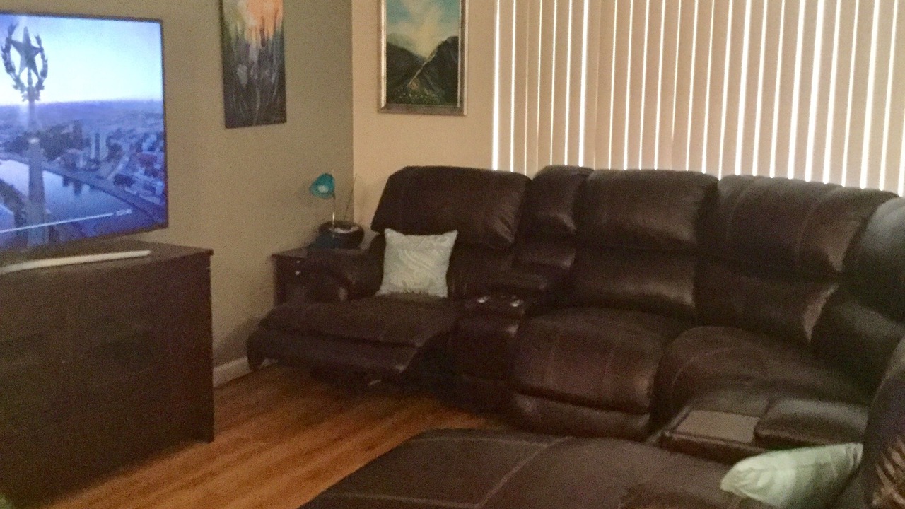Photo of Livingroom in North Central Westminster