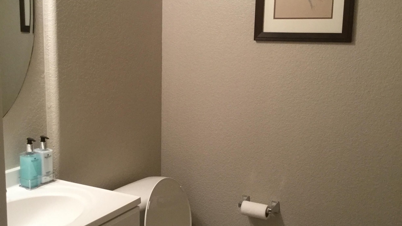 Photo of Bathroom in North Central Westminster