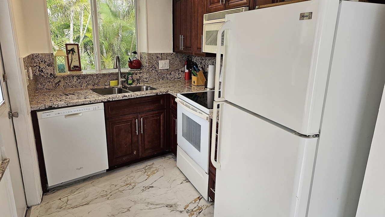 Photo of Kitchen in East Fort Lauderdale