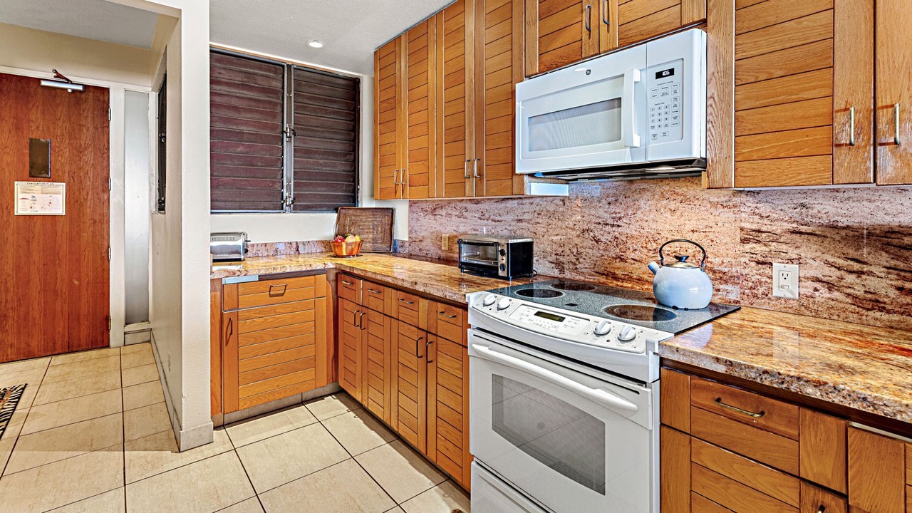 Photo of Kitchen in Kahana