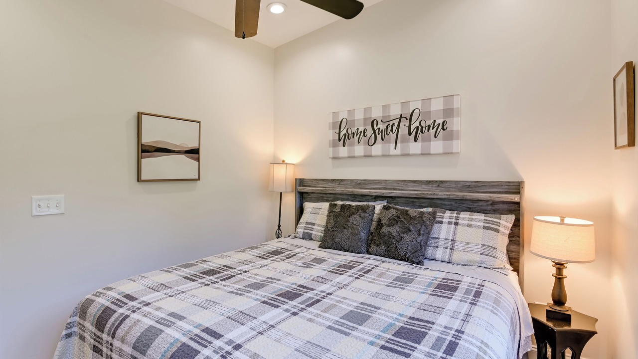 Photo of Bedroom in Barclay Drive