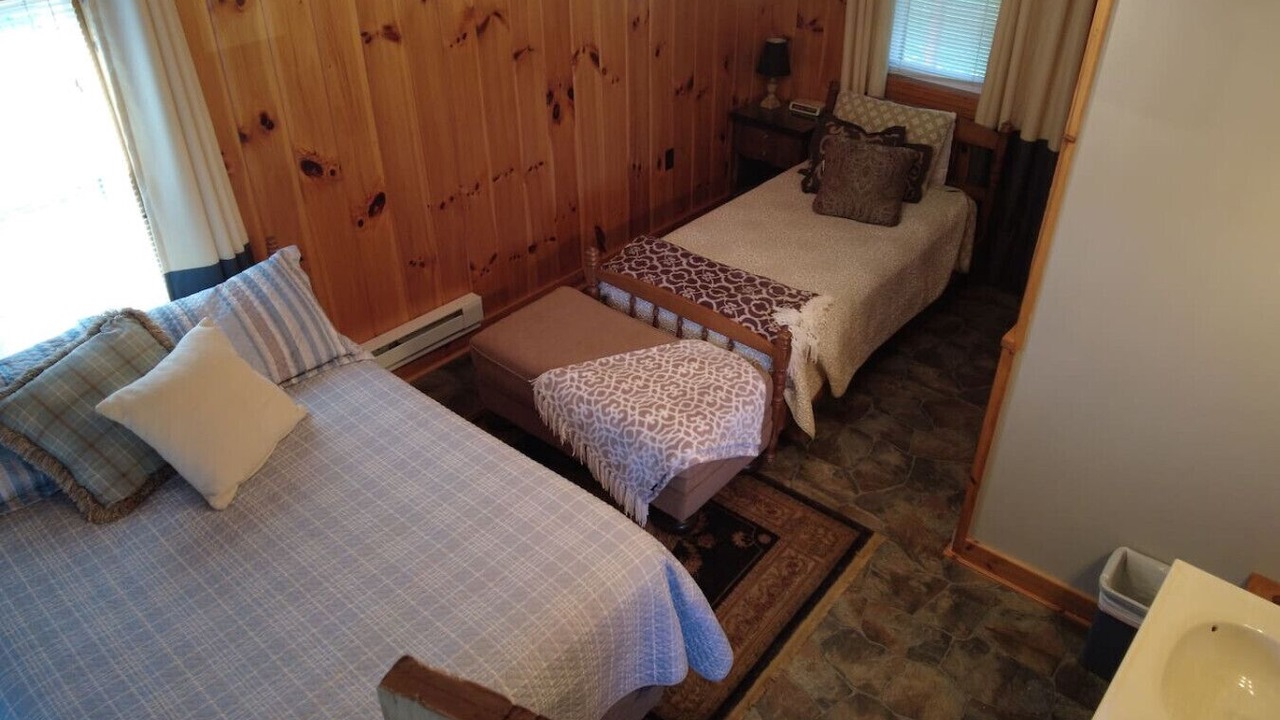 Photo of Bedroom in Burks Fork