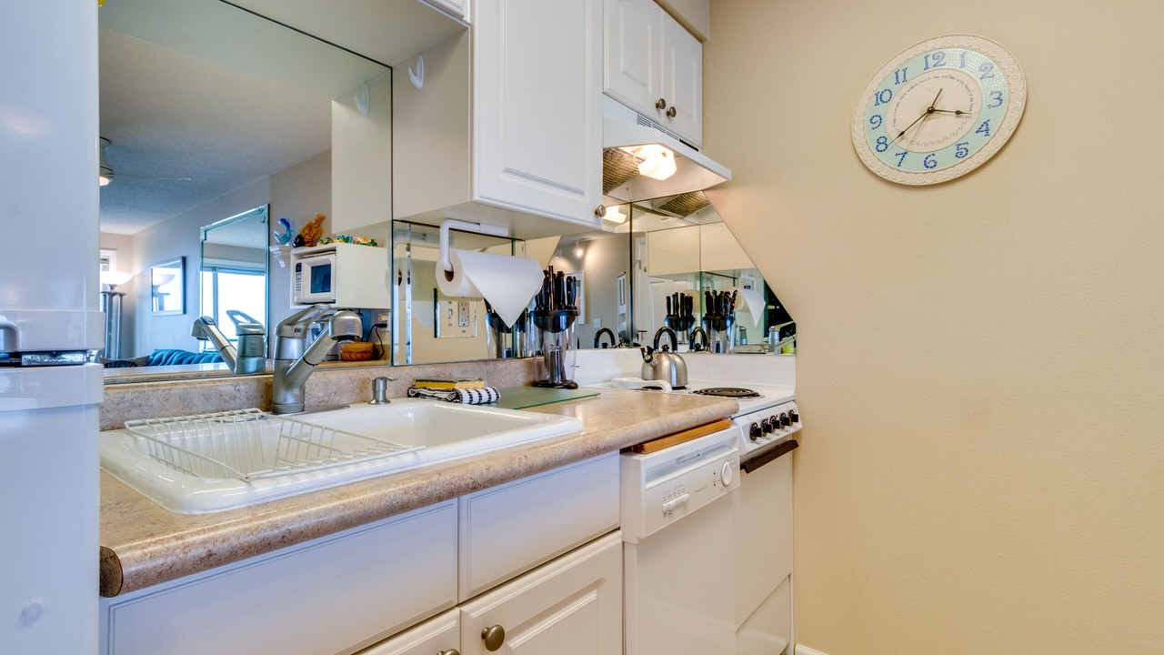 Photo of Kitchen in Rockaway Beach