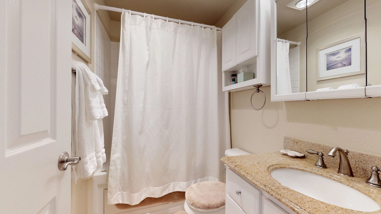Photo of Bathroom in Rockaway Beach