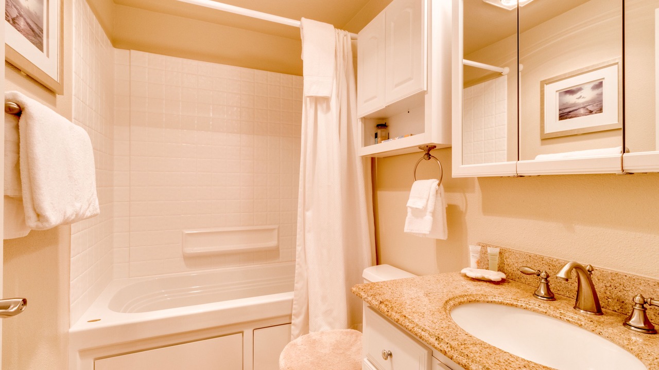 Photo of Bathroom in Rockaway Beach