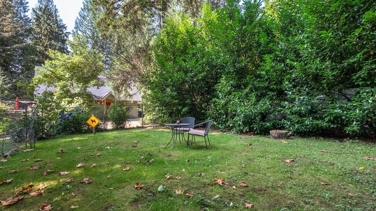 Photo of Outdoor in Gold Bar