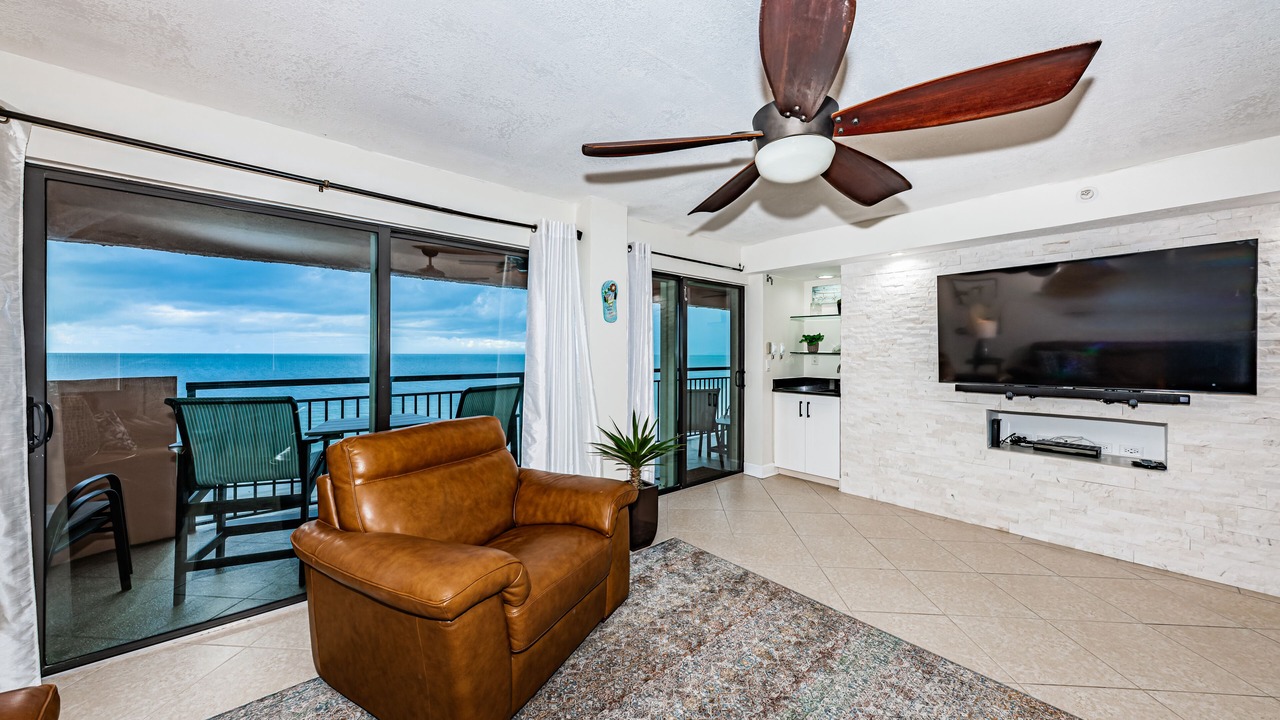 Photo of Livingroom in Indian Shores
