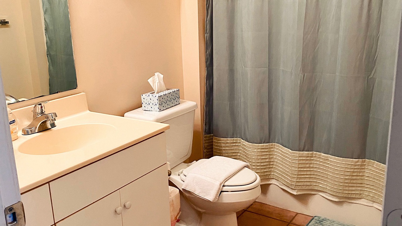 Photo of Bathroom in Red Hill