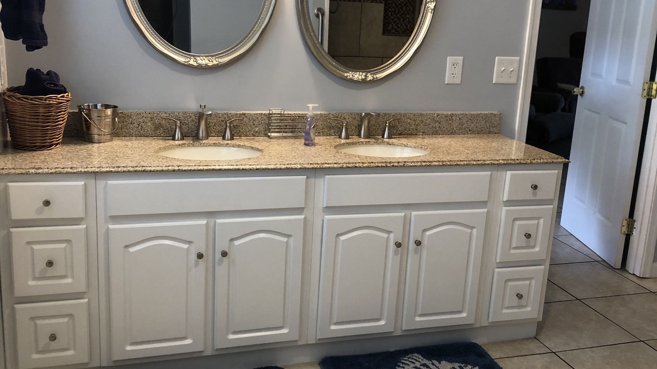 Photo of Bathroom in Swan Point