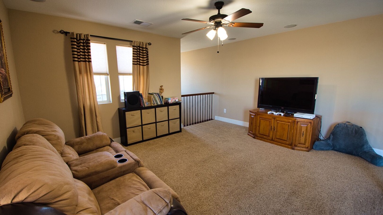 Photo of Livingroom in Parker