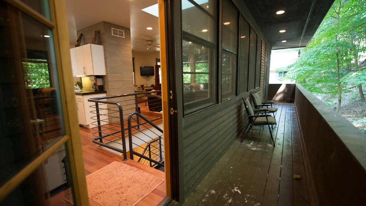 Photo of Patio Balcony in Saugatuck
