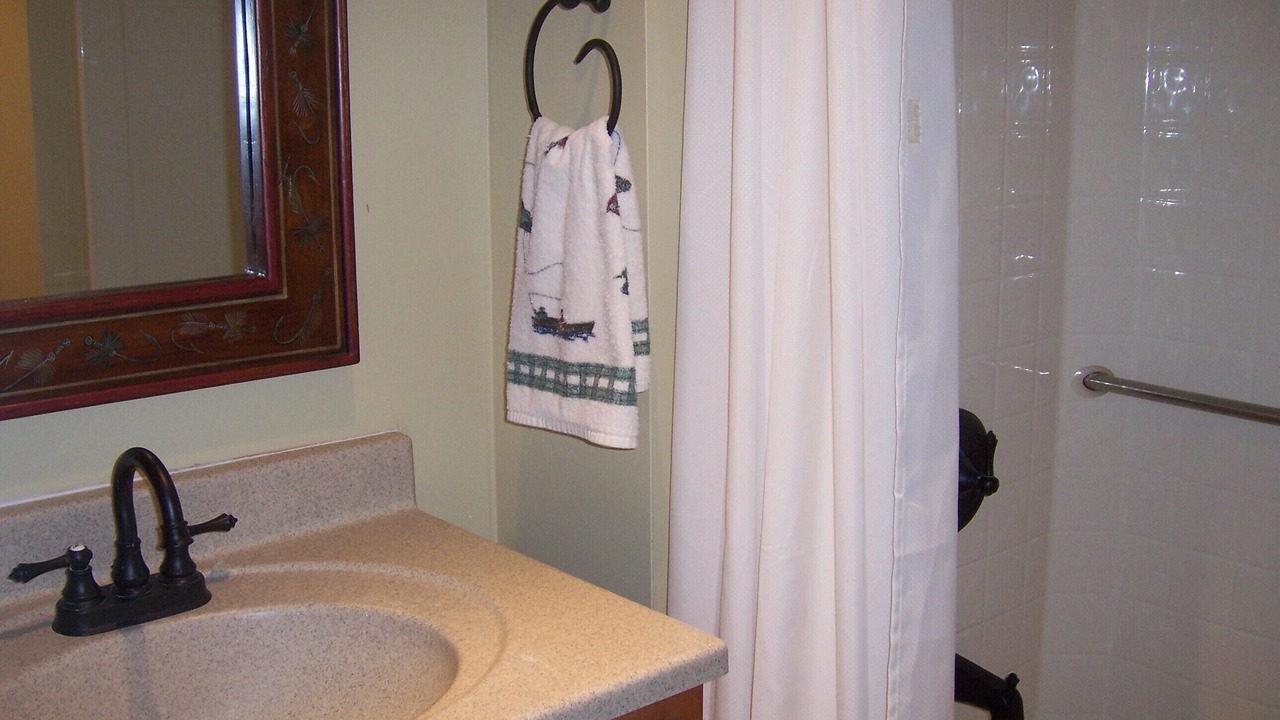 Photo of Bathroom in Eatonton