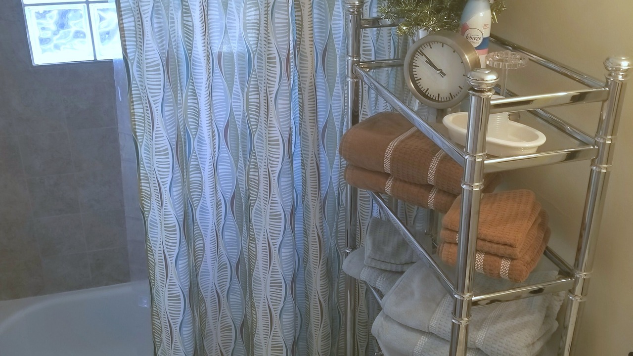 Photo of Bathroom in Jefferson Park
