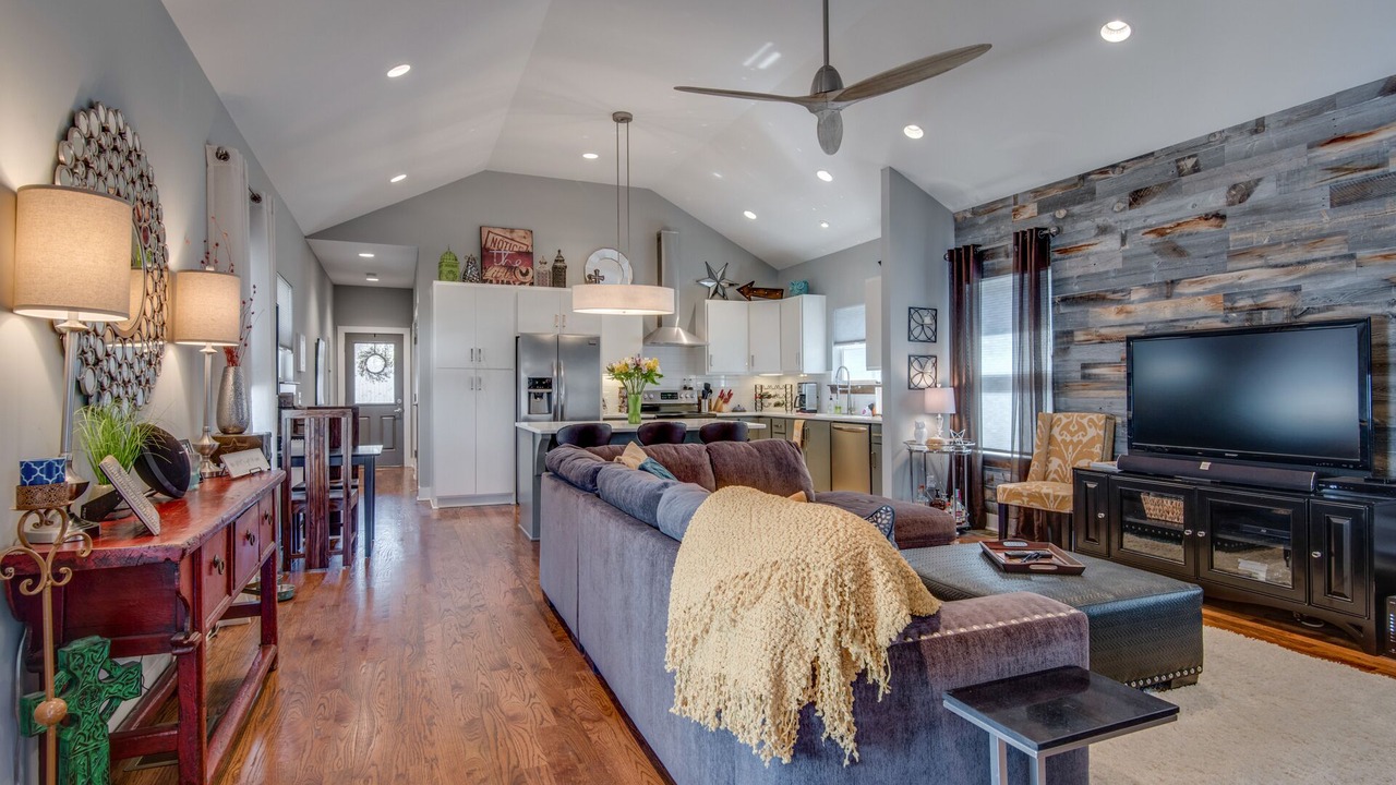 Photo of Livingroom in East Nashville