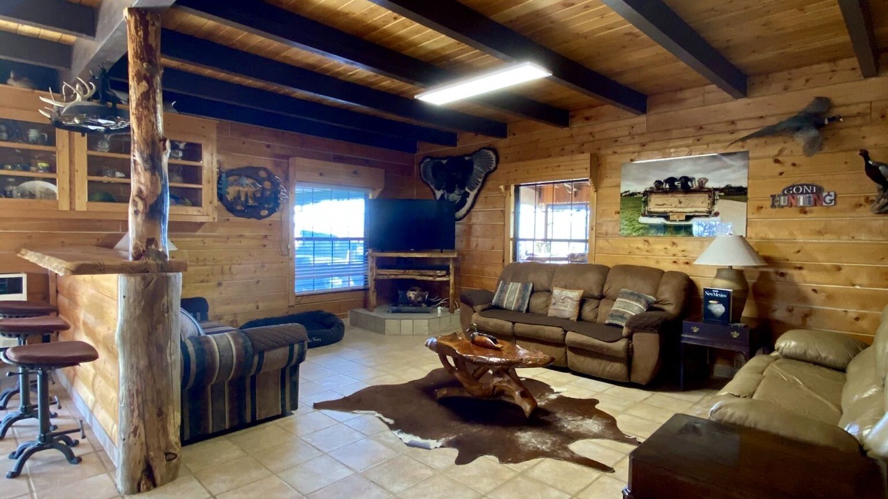 Photo of Livingroom in Elephant Butte