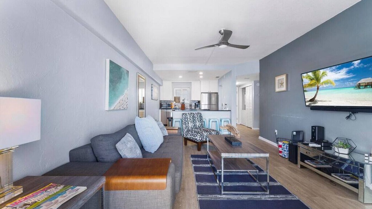 Photo of Livingroom in Jacksonville Beach