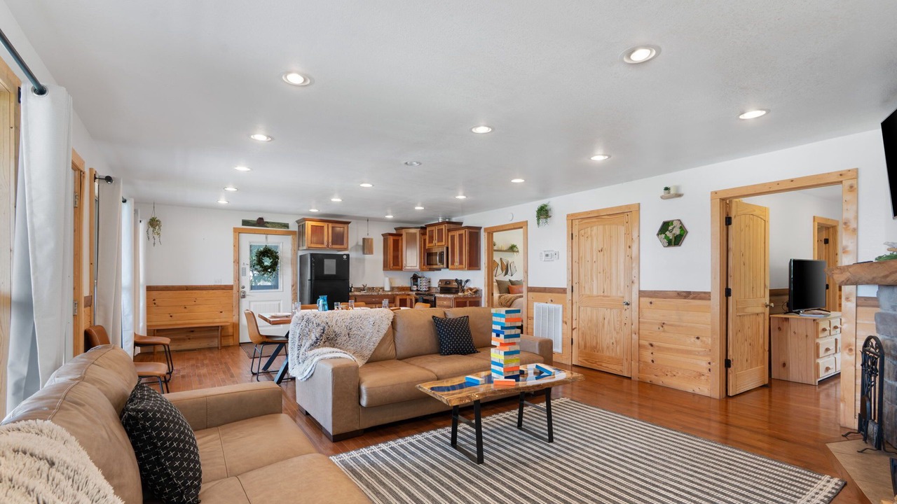 Photo of Livingroom in South Pittsburg