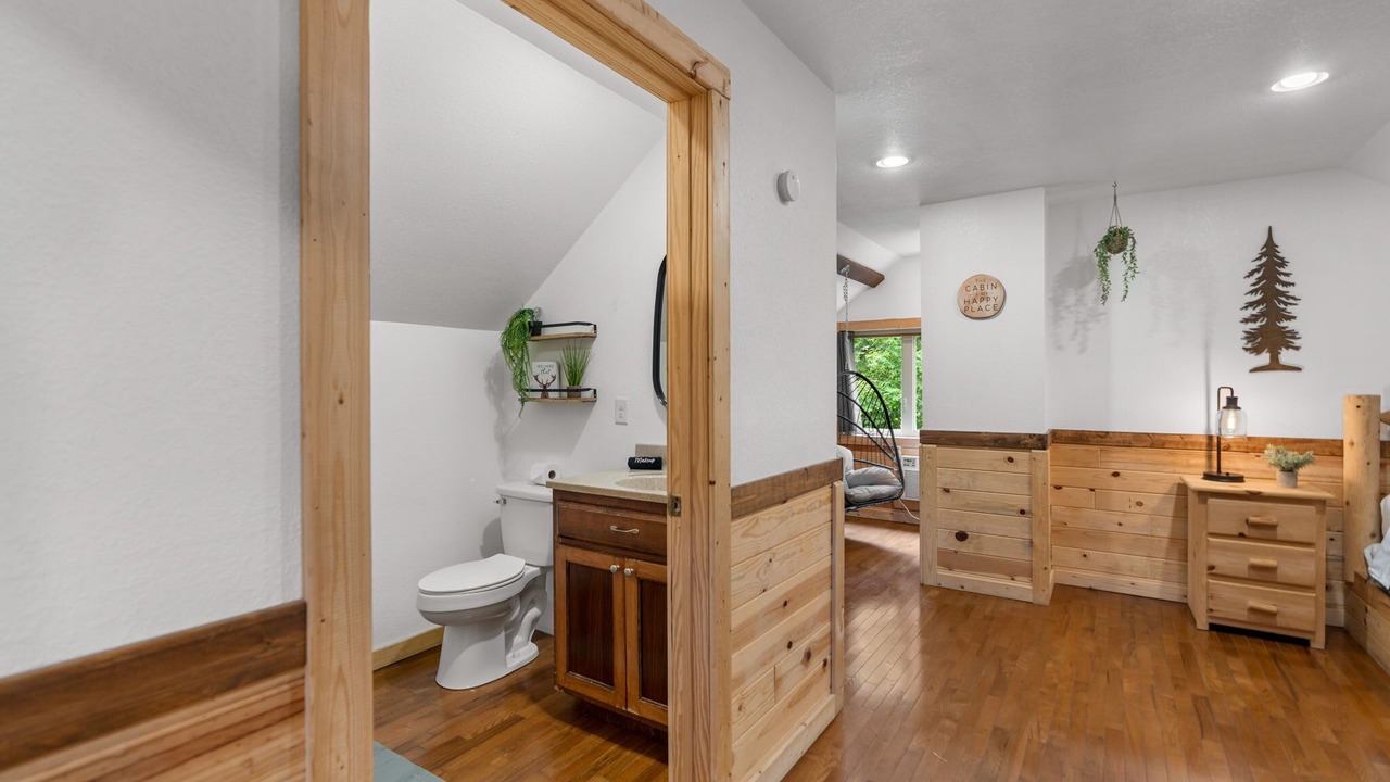 Photo of Bathroom in South Pittsburg