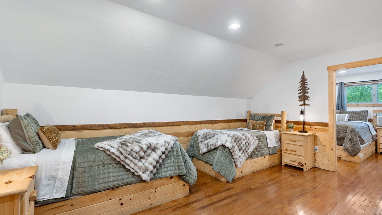 Photo of Bedroom in South Pittsburg
