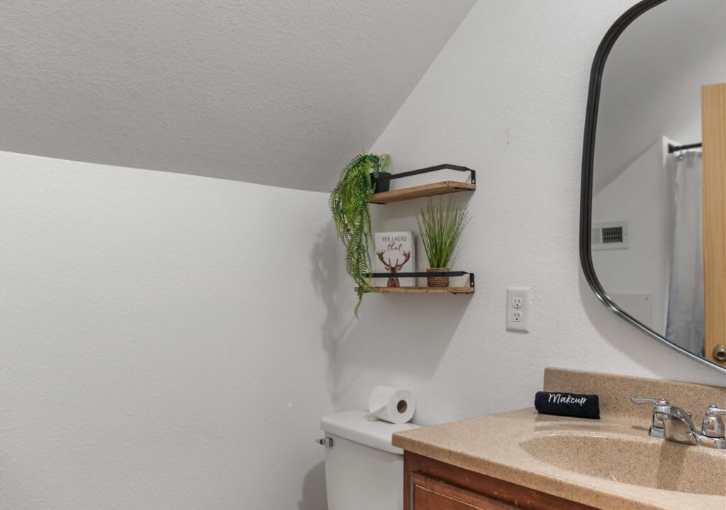 Photo of Bathroom in South Pittsburg