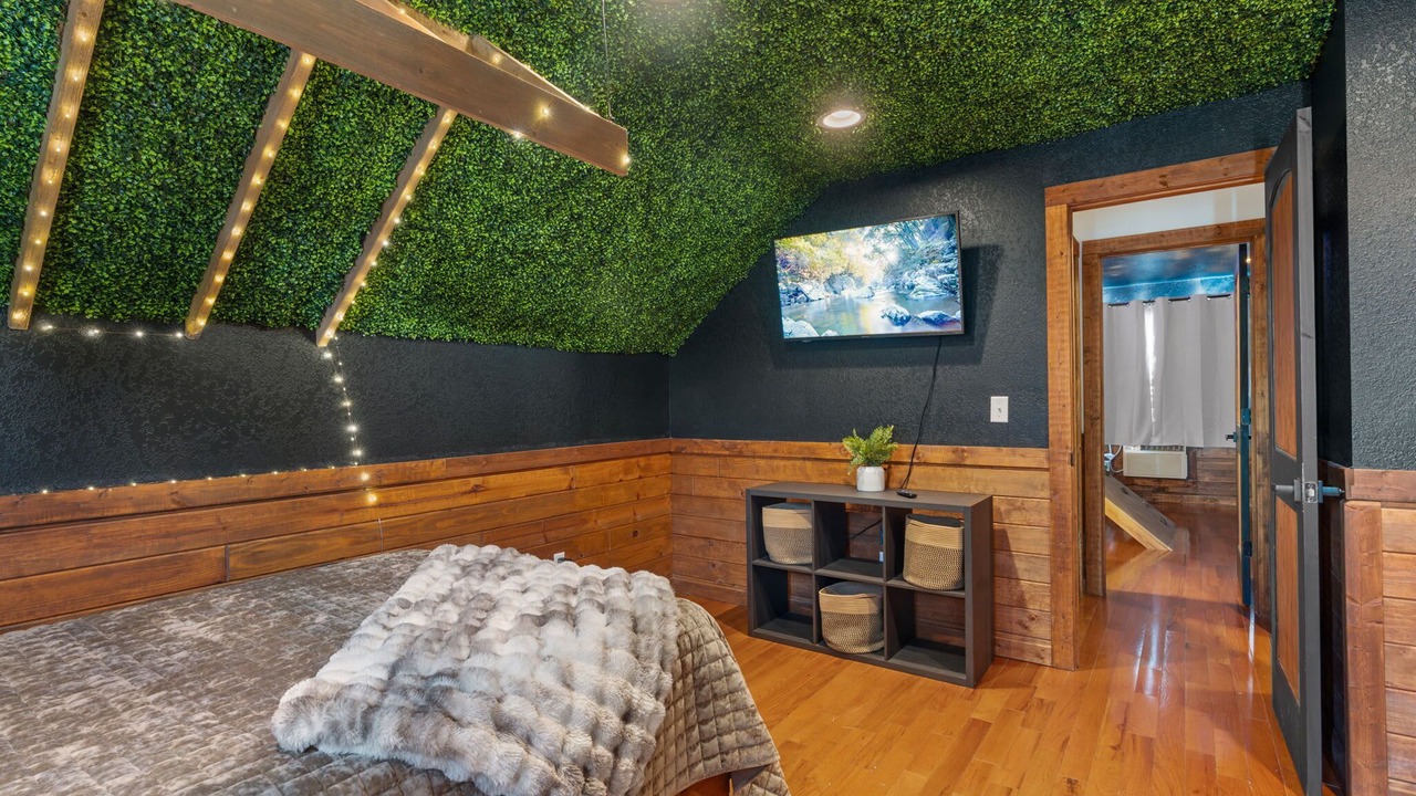 Photo of Bedroom in South Pittsburg