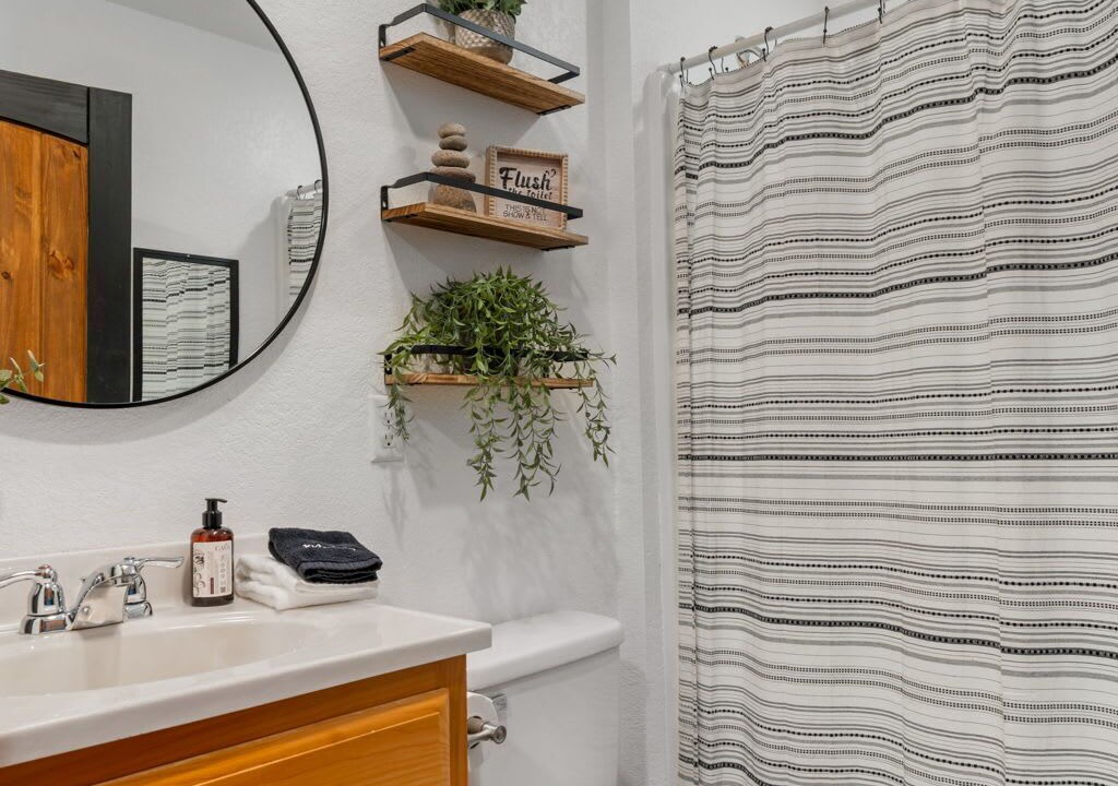 Photo of Bathroom in South Pittsburg