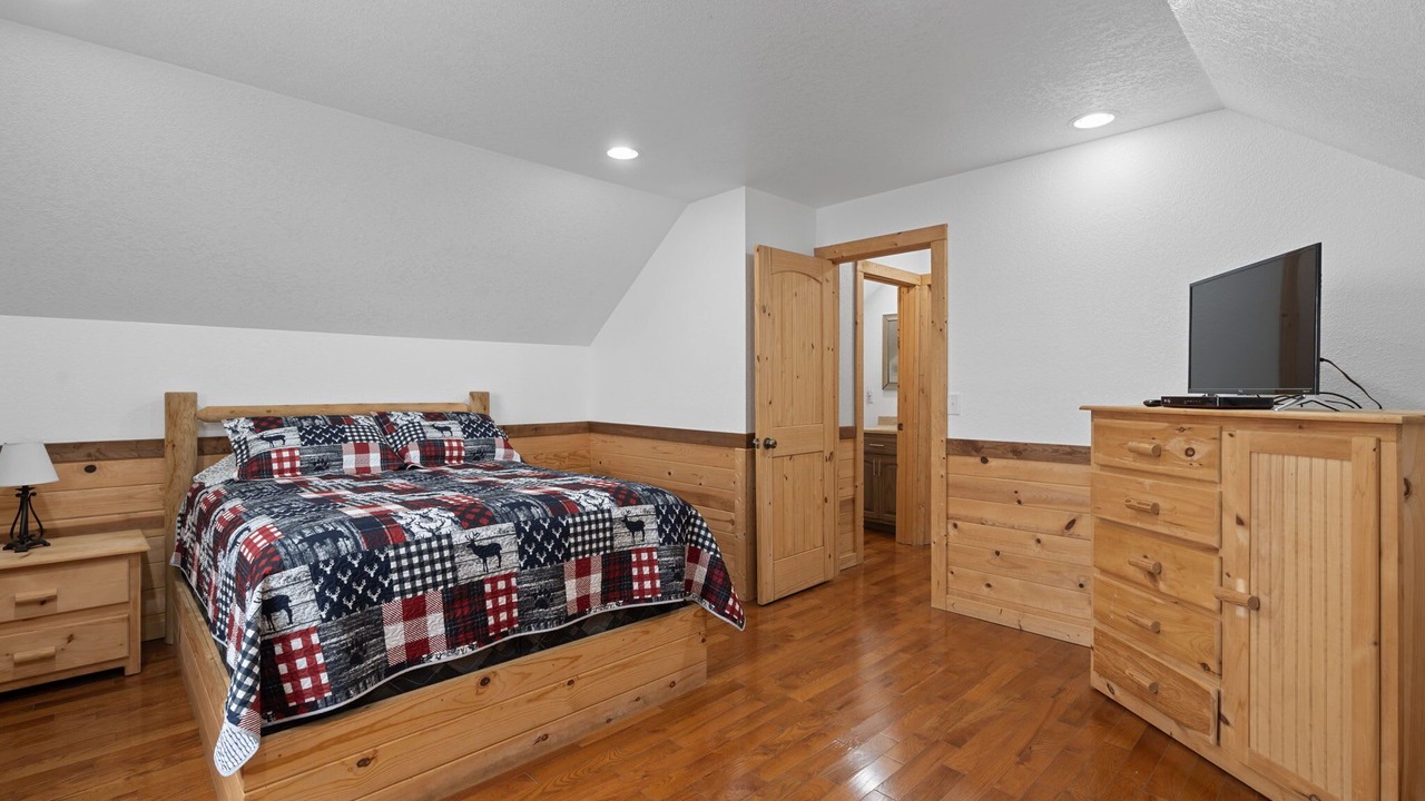 Photo of Bedroom in South Pittsburg