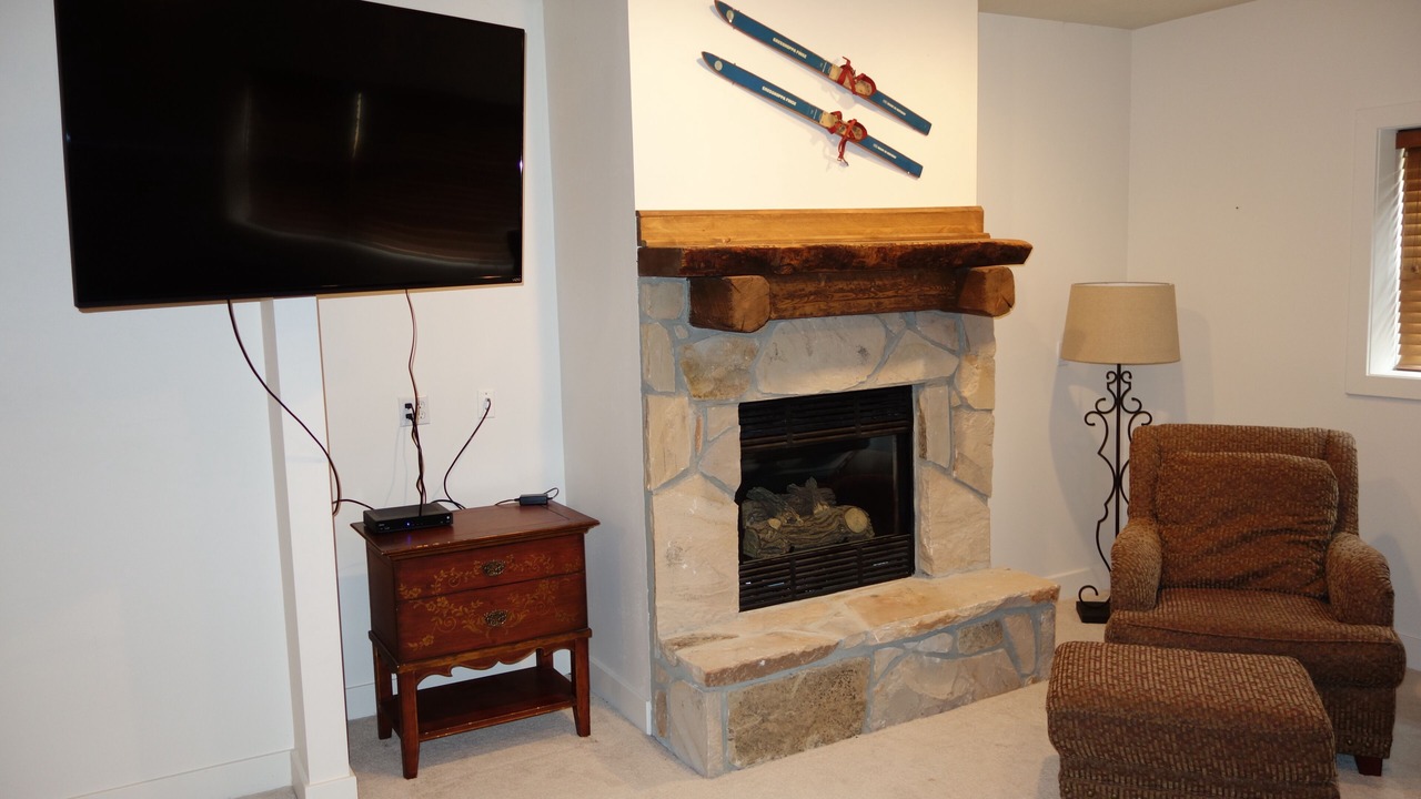 Photo of Livingroom in North Park City