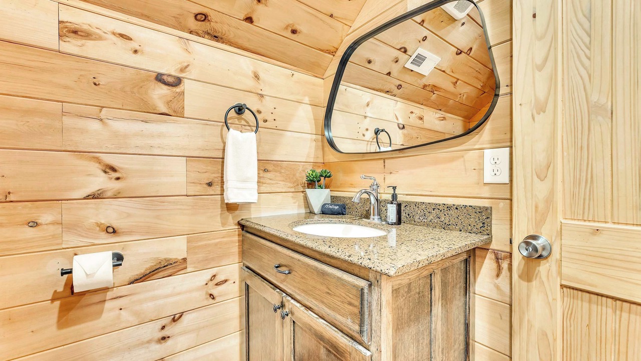 Photo of Bathroom in South Pittsburg
