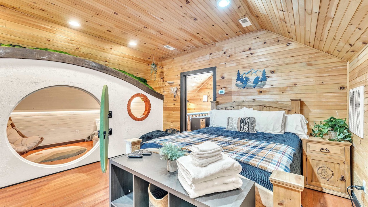 Photo of Bedroom in South Pittsburg