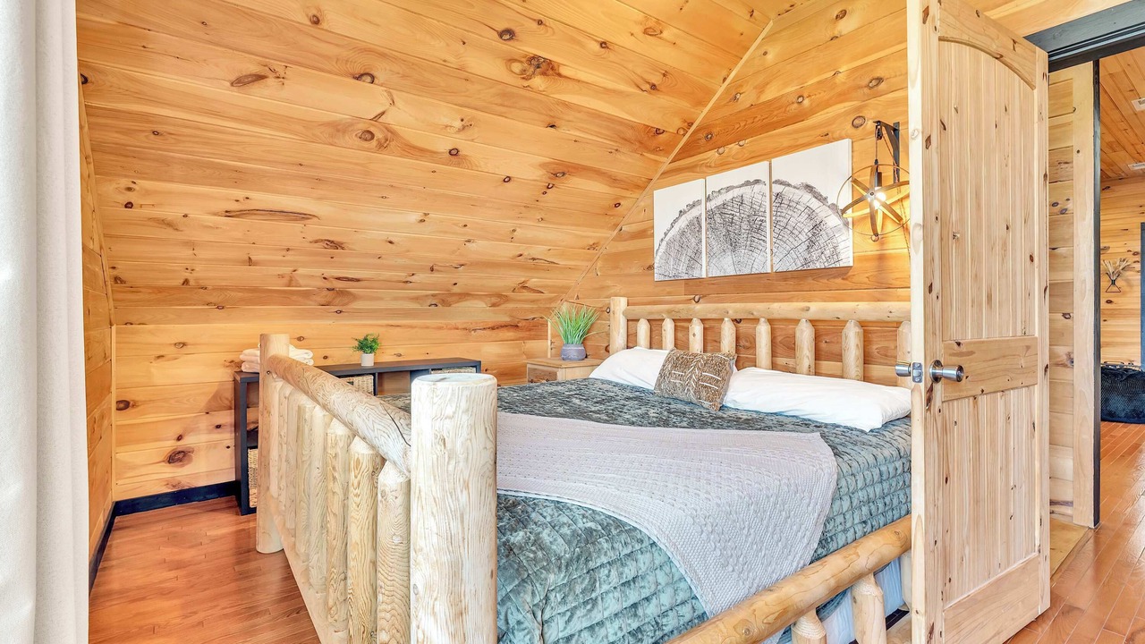 Photo of Bedroom in South Pittsburg