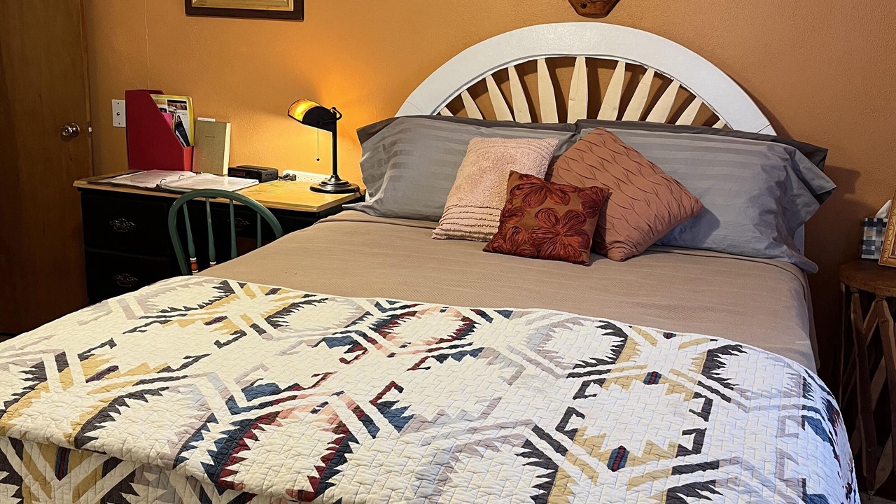Photo of Bedroom in Bisbee
