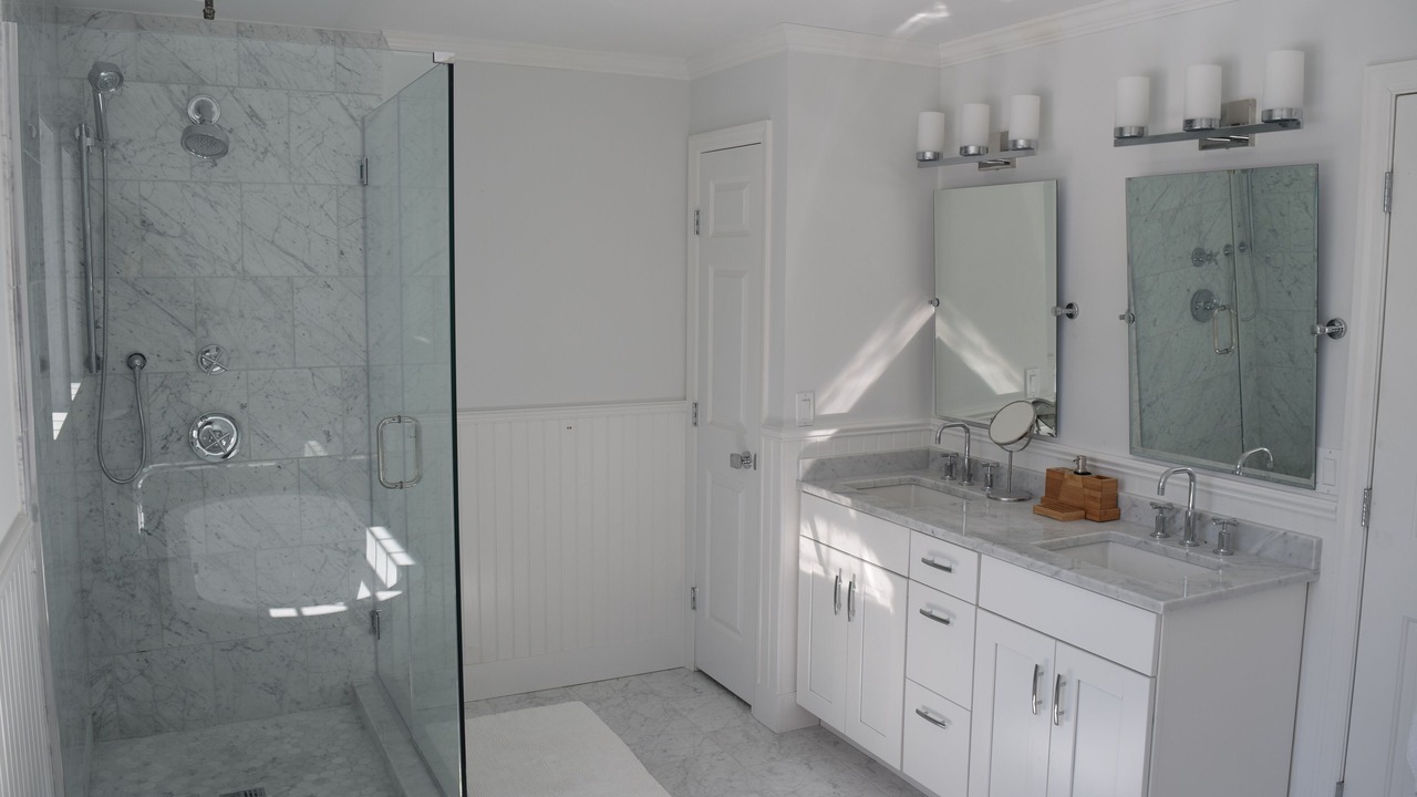 Photo of Bathroom in Westhampton Beach