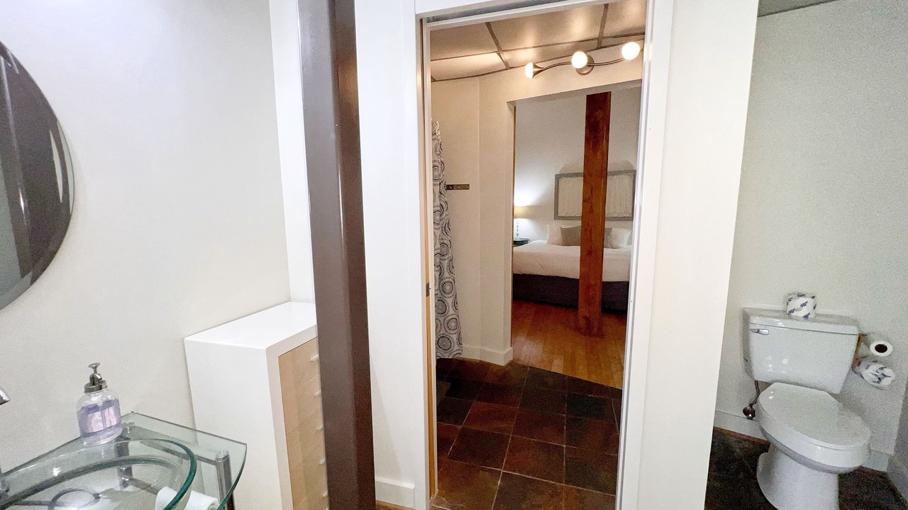 Photo of Bedroom in Downtown Nashville