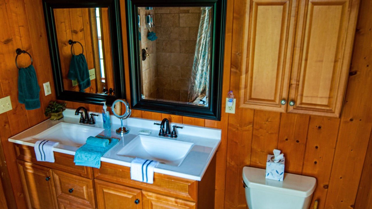 Photo of Bathroom in Alpine